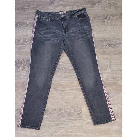 Denim And Rivets Denim - Denim & Rivets Women’s Black Striped Embellished Legs Denim Jeans‎ Size 24